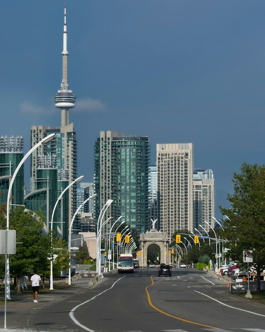 Toronto skyline with the CN Tower